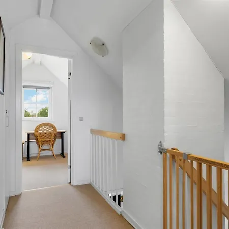 Skarthi - 300m From The Sea By Interhome