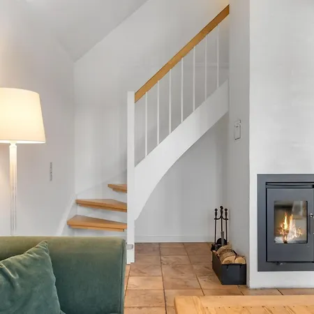 Skarthi - 300m From The Sea By Interhome